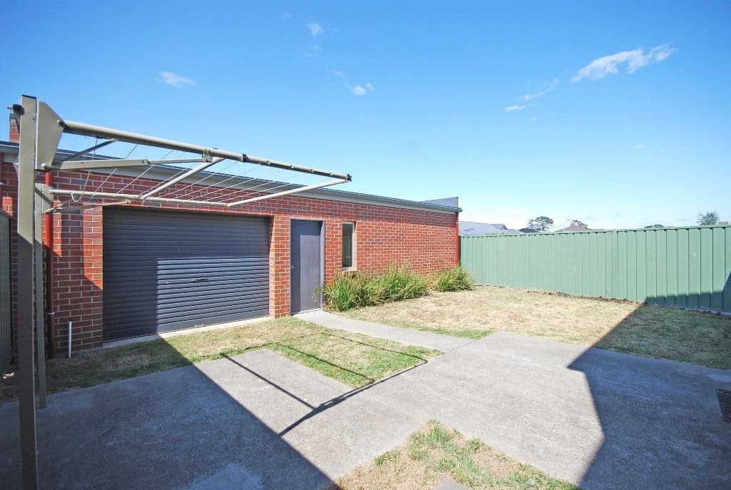 12 Elmstone Lane, LAKE GARDENS VIC 3355, Lake Gardens - Thumbnail 7