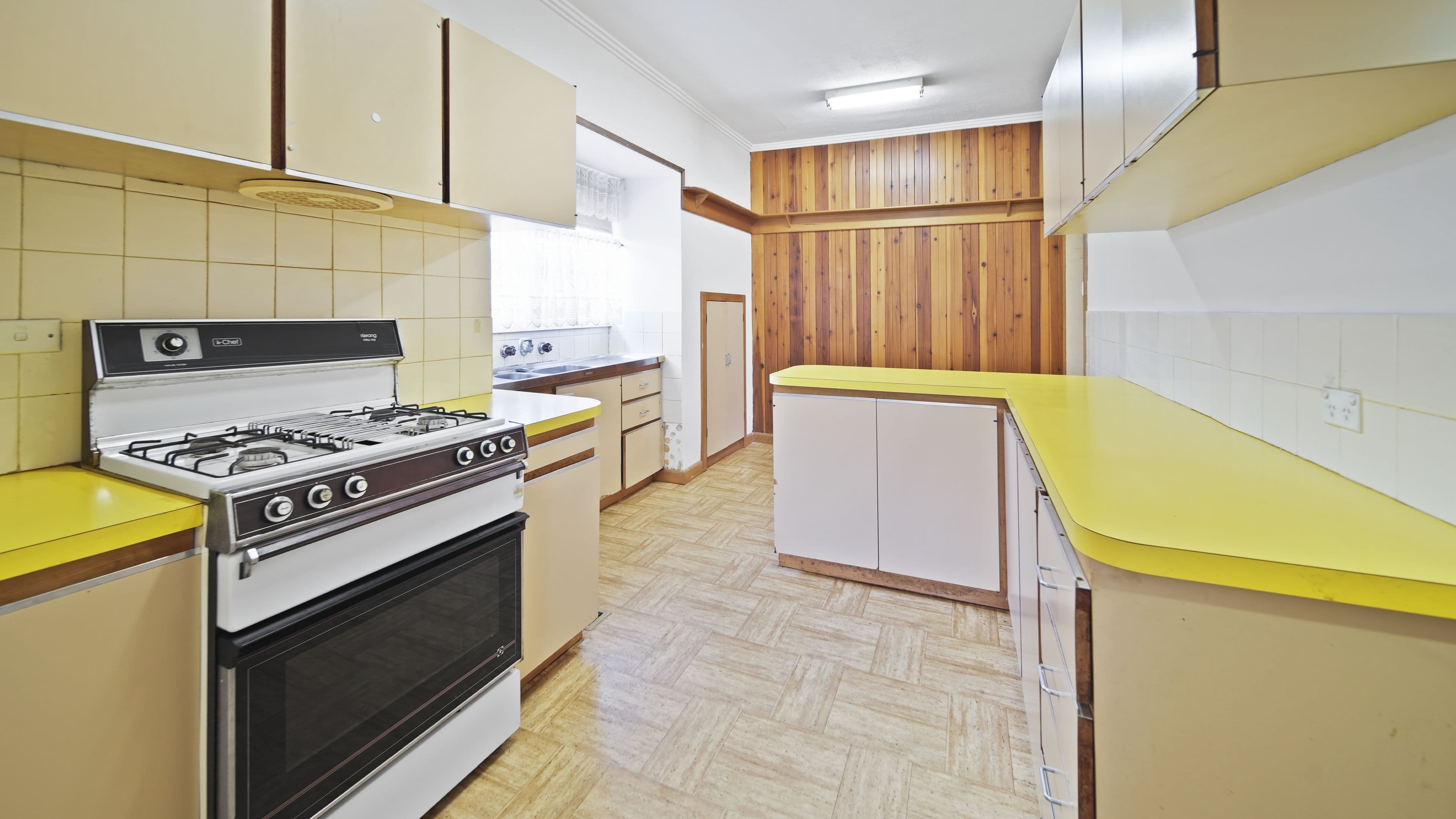 22 Leman Crescent, Noble Park VIC 3174, Noble Park - Thumbnail 3
