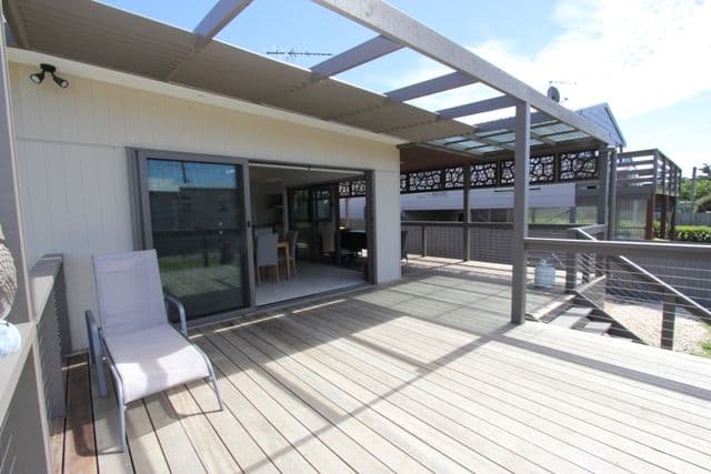 8 Bayview Avenue, Surf Beach VIC 3922, Surf Beach - Thumbnail 4