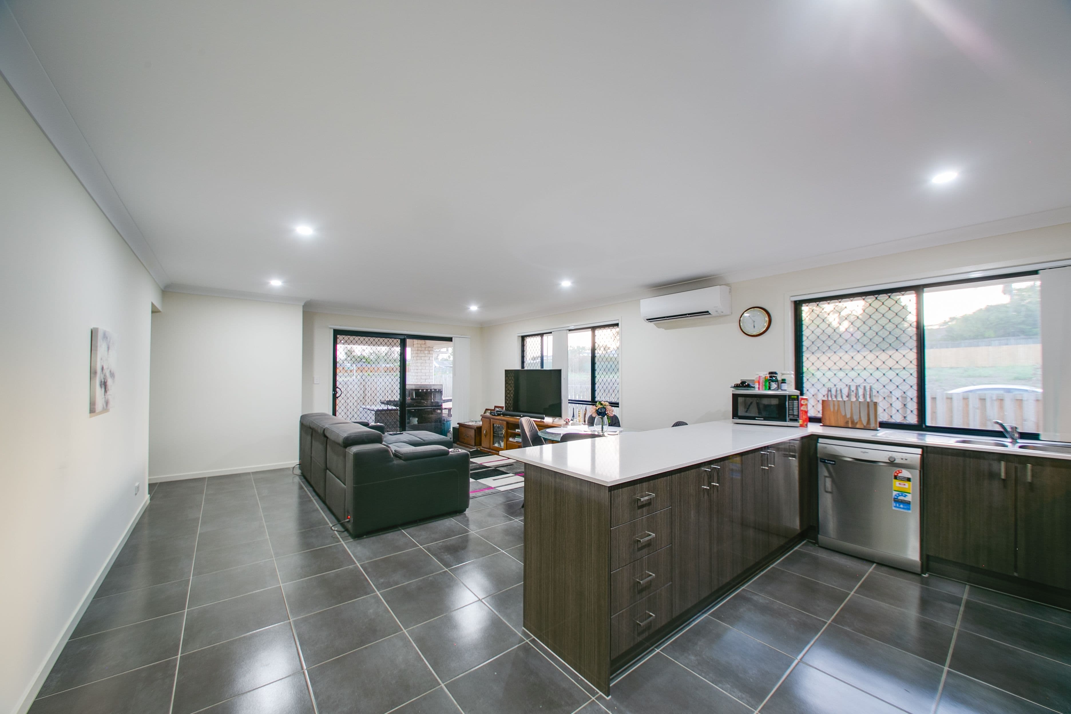 12 Ward Street, Flinders View QLD 4305, Flinders View - Thumbnail 5