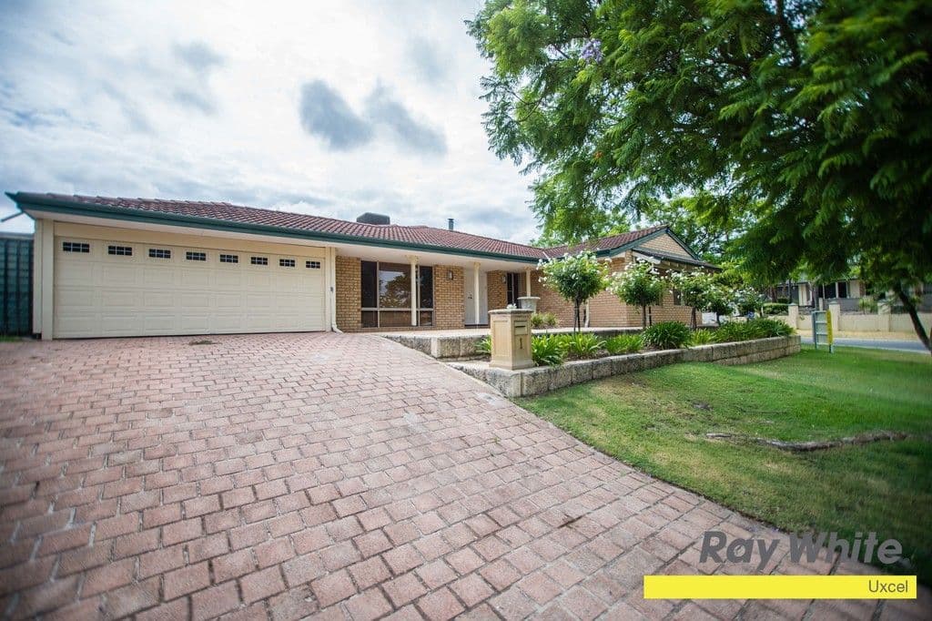 1 Treetop Circle, Canning Vale WA 6155, Canning Vale - Thumbnail 4