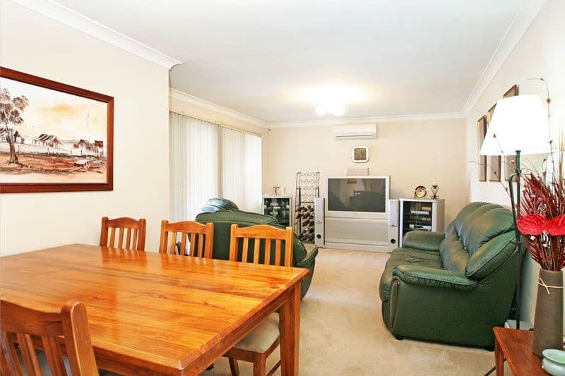 11 Newton Place, BLUE HAVEN NSW 2262, Blue Haven - Thumbnail 3