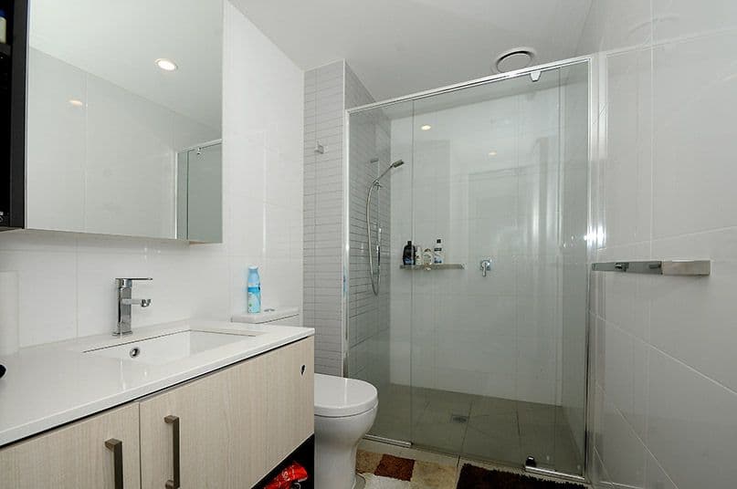 8 Railway Road, Cheltenham VIC 3192, Cheltenham - Thumbnail 5