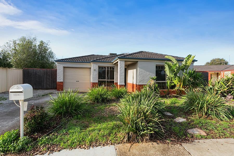 72 Dunvegan Drive, KURUNJANG VIC 3337, Kurunjang - Image 1
