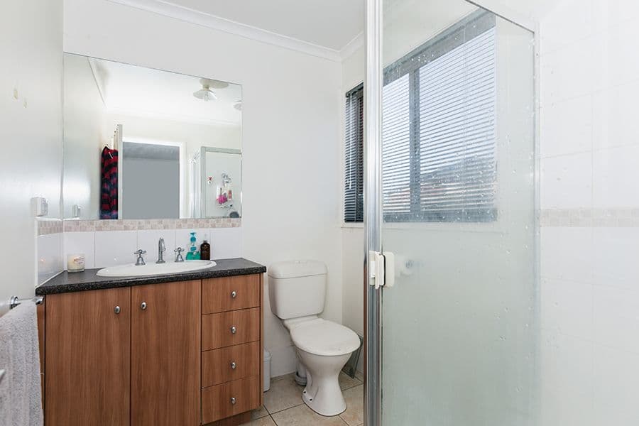 72 Dunvegan Drive, KURUNJANG VIC 3337, Kurunjang - Thumbnail 7