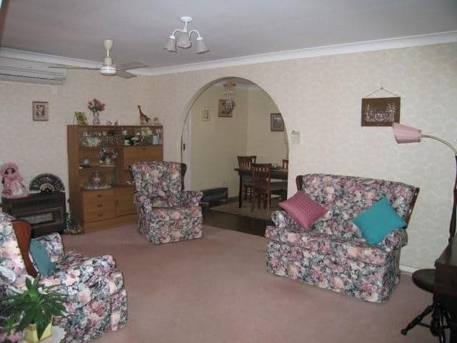 43 Jimbour Drive, NEWTOWN QLD 4350, Newtown - Thumbnail 3