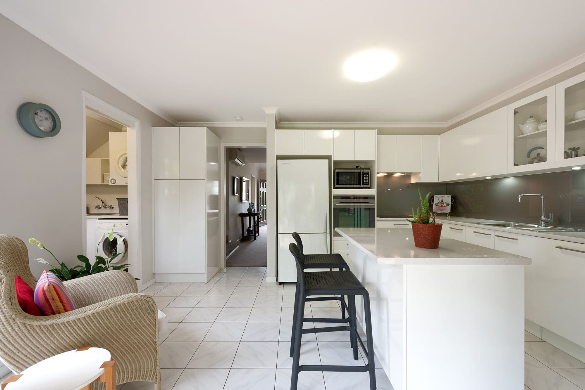 14 Paltarra Street, The Gap QLD 4061, The Gap - Thumbnail 4