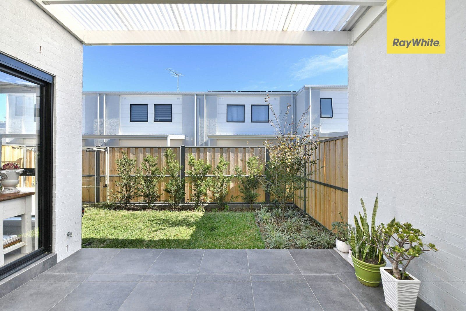 28 Flyer Glade, Blacktown NSW 2148, Blacktown - Thumbnail 7