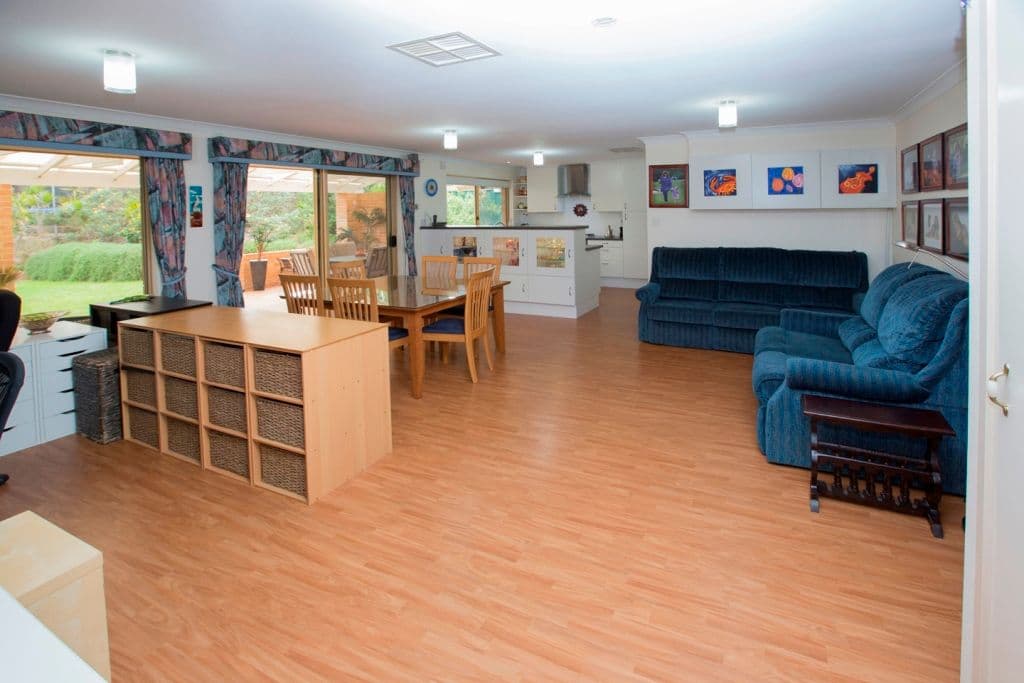 92 Apple Blossom Drive, MIRRABOOKA WA 6061, Mirrabooka - Image 1