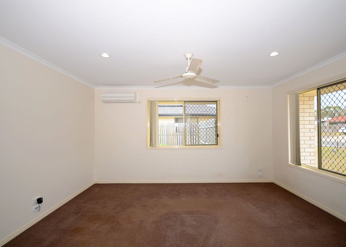 22 Topaz Circuit, URANGAN QLD 4655, Urangan - Thumbnail 6