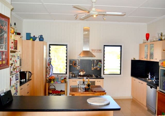 99 Bage Street, NUNDAH QLD 4012, Nundah - Thumbnail 7
