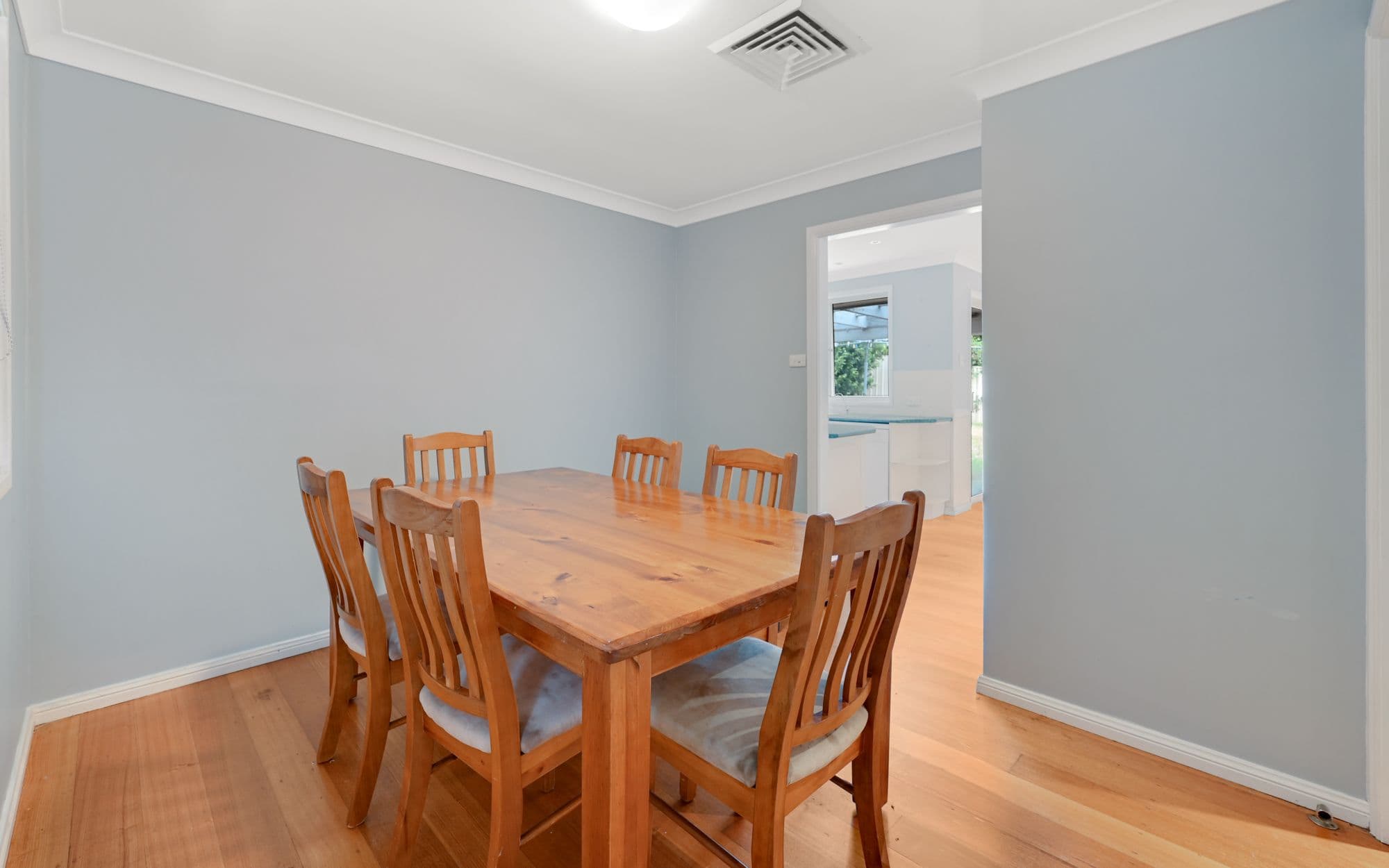 324 The Parkway, Bradbury NSW 2560, Bradbury - Thumbnail 4