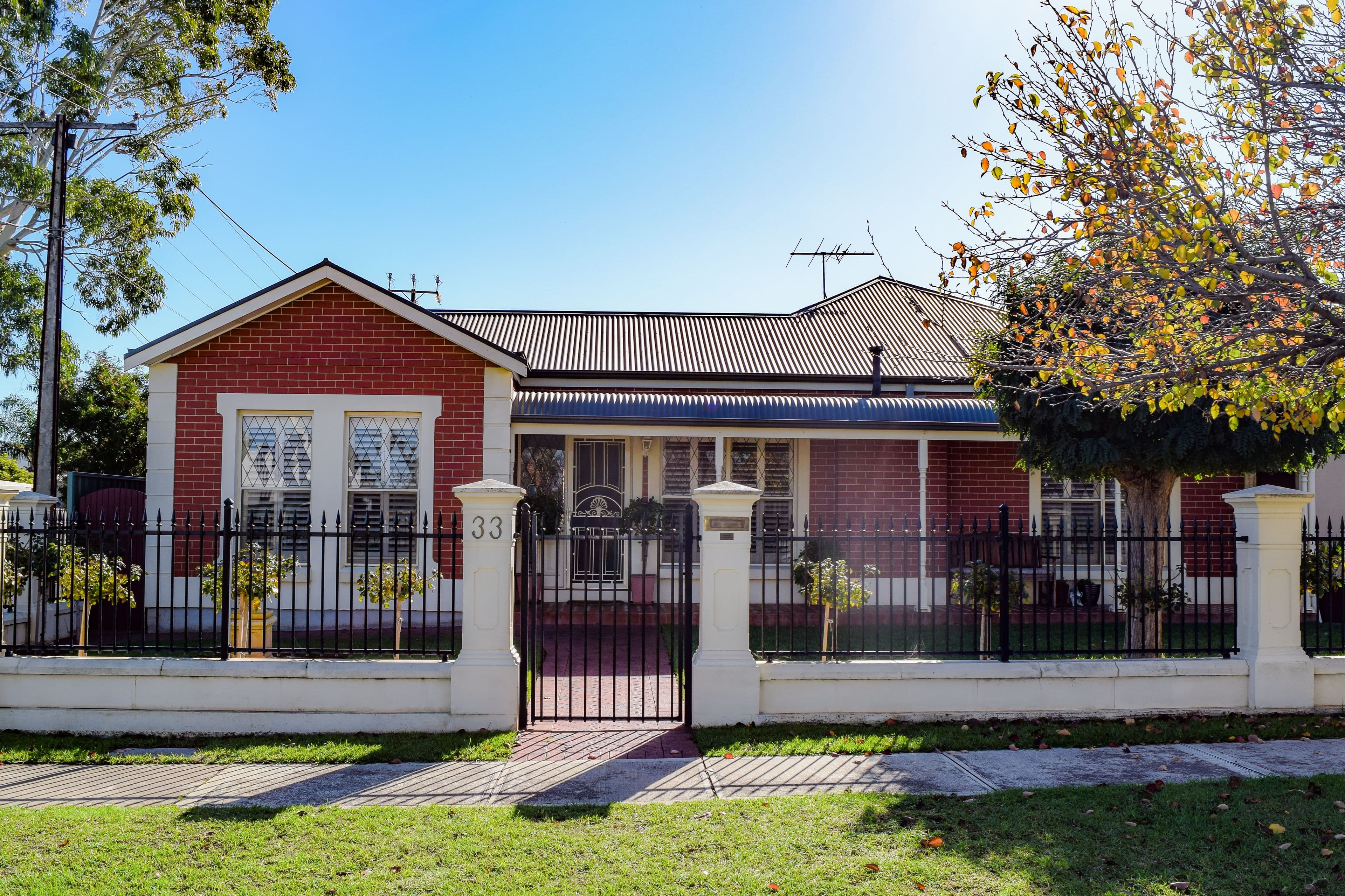 33 Meredith Avenue, Glengowrie SA 5044, Glengowrie - Image 1