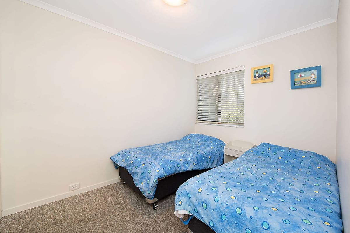 15 Bulcock Beach Esplanade, Caloundra QLD 4551, Caloundra - Thumbnail 7
