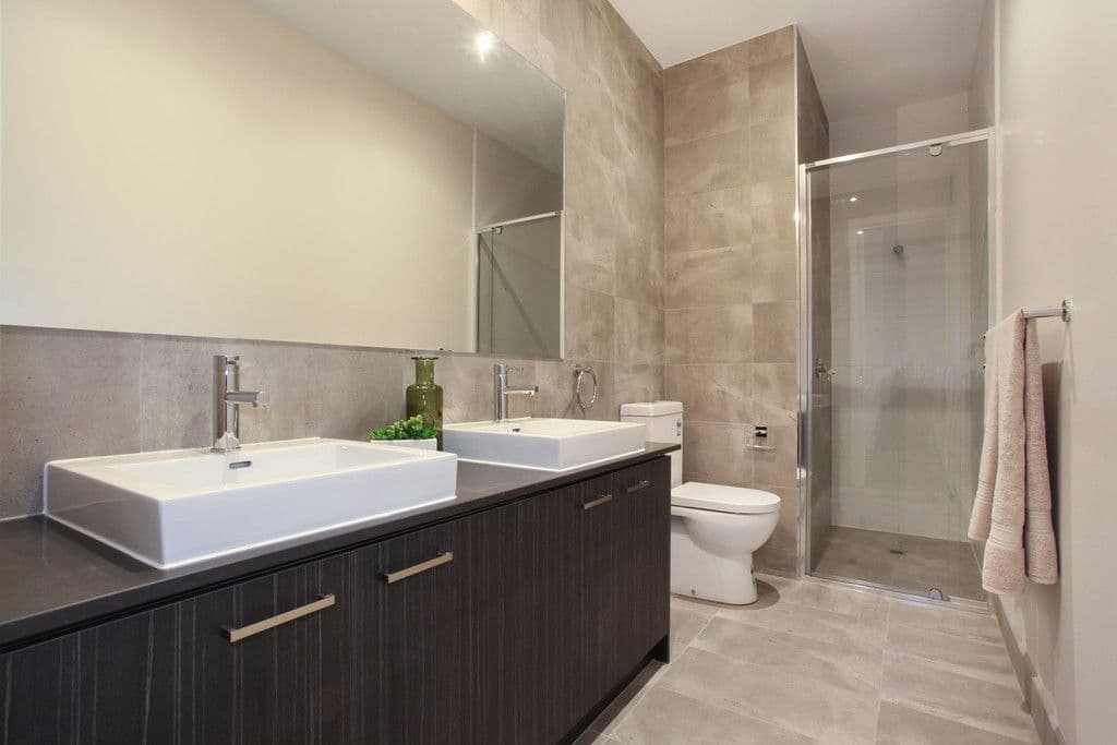 8A Carinya Road, BENTLEIGH EAST VIC 3165, Bentleigh East - Thumbnail 5