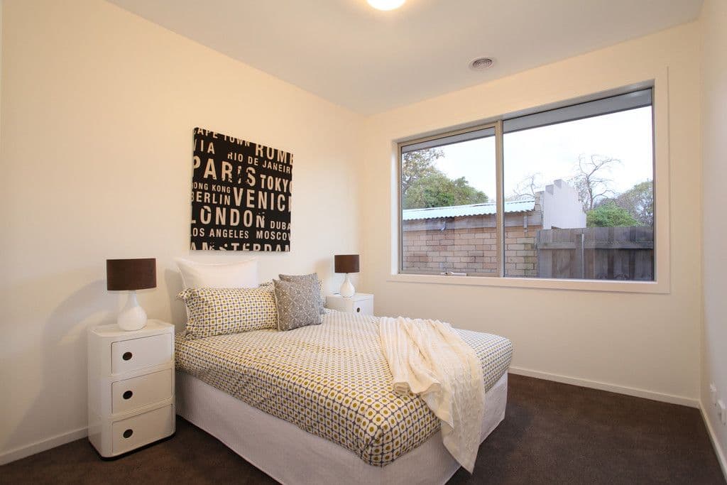 8A Carinya Road, BENTLEIGH EAST VIC 3165, Bentleigh East - Thumbnail 7
