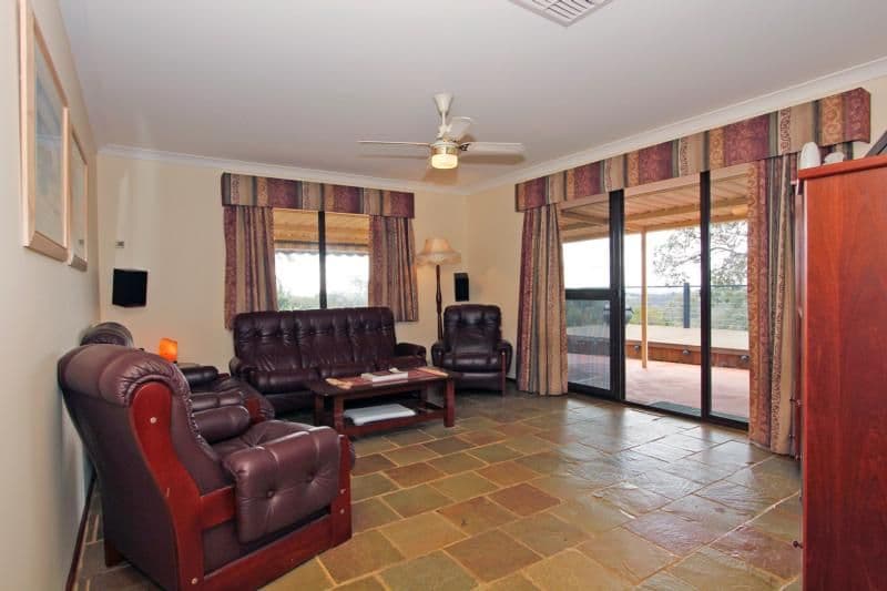 26 Marsh Court, JARRAHDALE WA 6124, Jarrahdale - Thumbnail 8