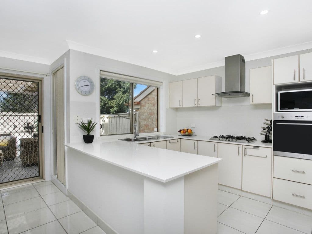 15 Dalton Place, Fairfield West - Thumbnail 3