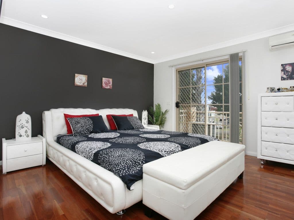15 Dalton Place, Fairfield West - Thumbnail 5