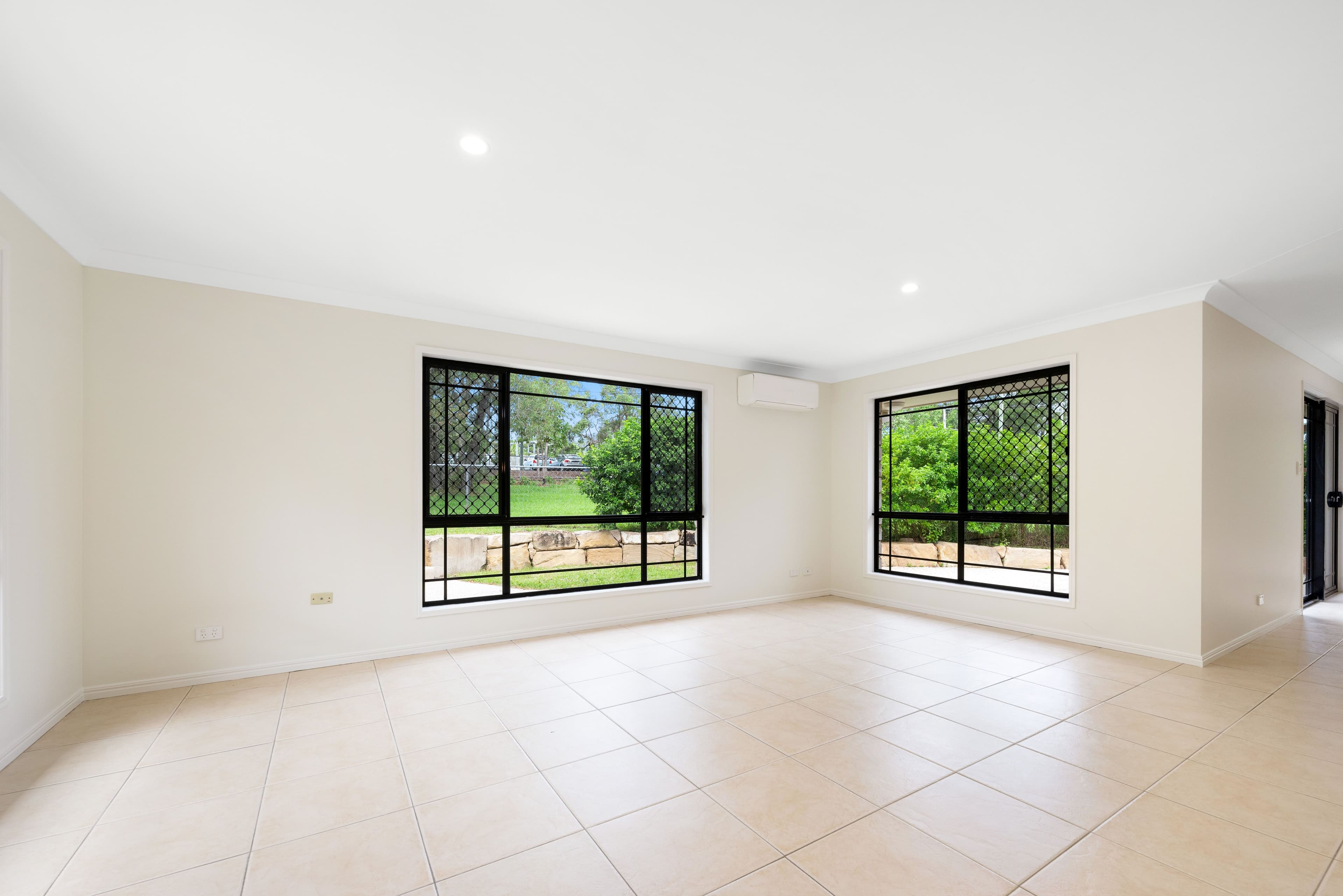 89 Dyson Avenue, Sunnybank QLD 4109, Sunnybank - Thumbnail 3