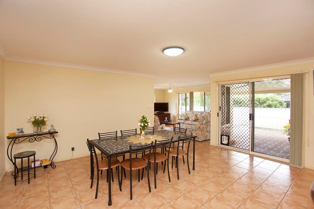 27 St Andrew Place, WISHART QLD 4122, Wishart - Thumbnail 4