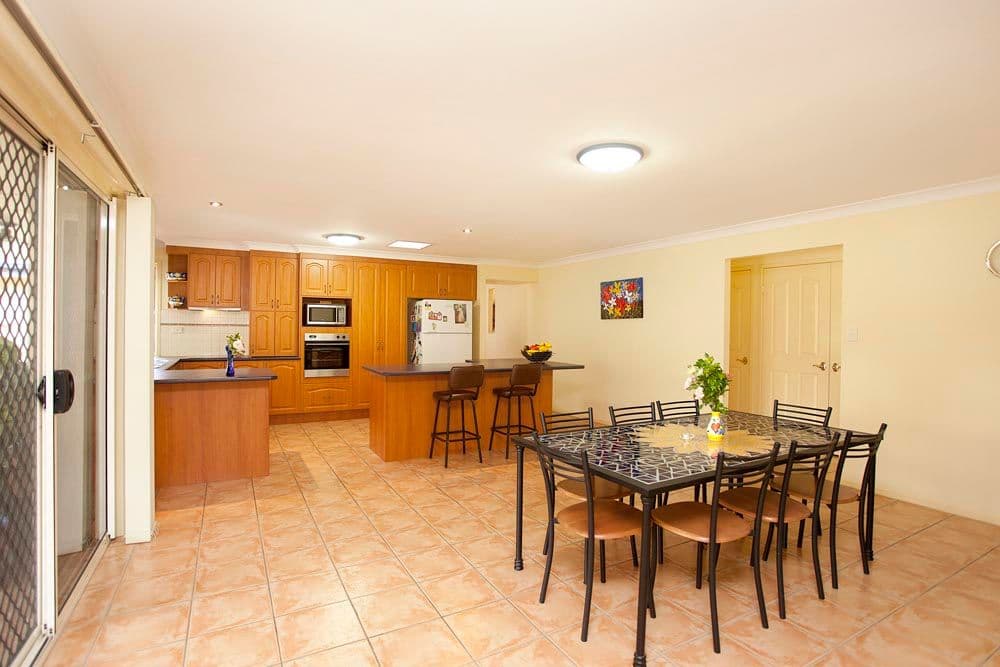 27 St Andrew Place, WISHART QLD 4122, Wishart - Thumbnail 7