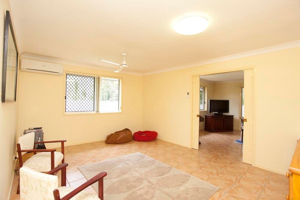 27 St Andrew Place, WISHART QLD 4122, Wishart - Thumbnail 8