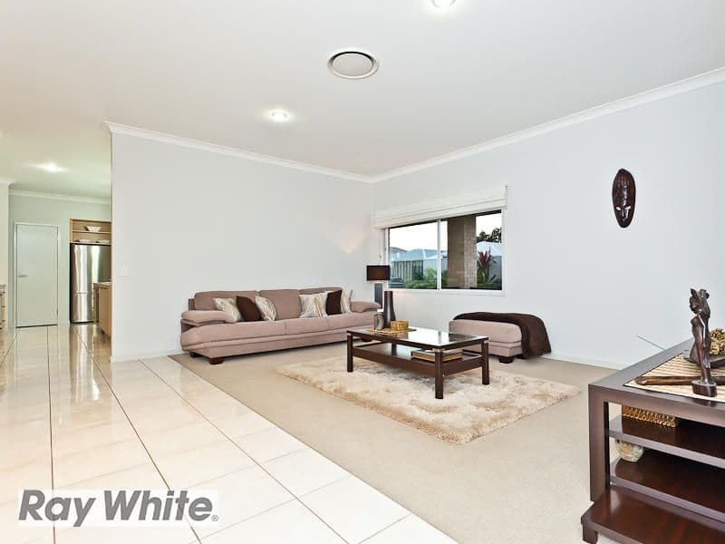 43 Wallaroo Circuit, NORTH LAKES QLD 4509, North Lakes - Thumbnail 3