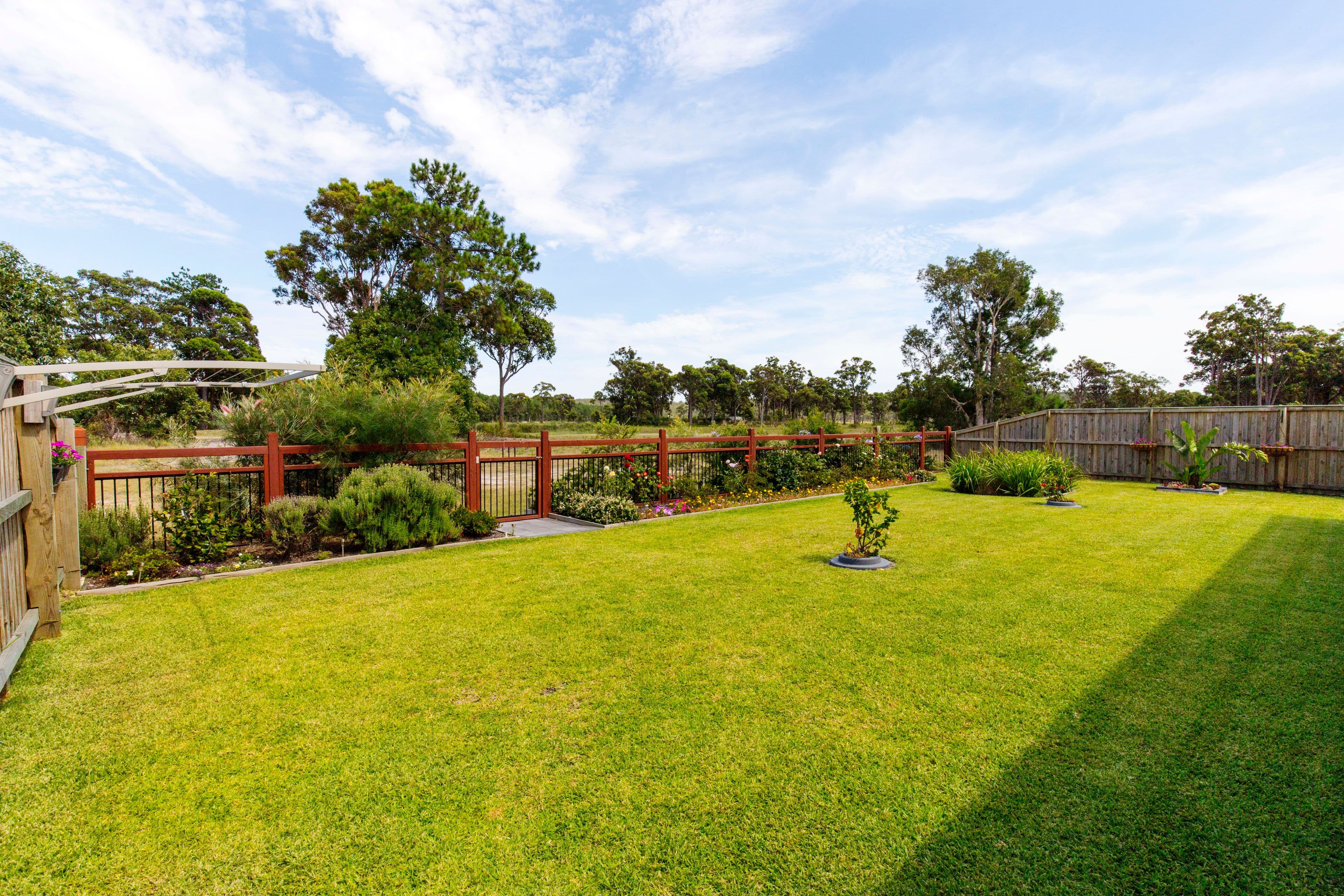 29 Leeward Circuit, Tea Gardens - Thumbnail 3