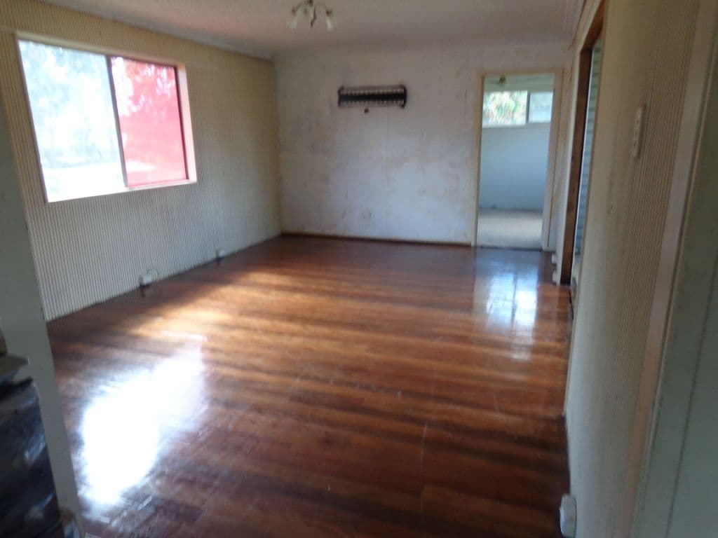13 Lynngold Street, WOODRIDGE QLD 4114, Woodridge - Thumbnail 4