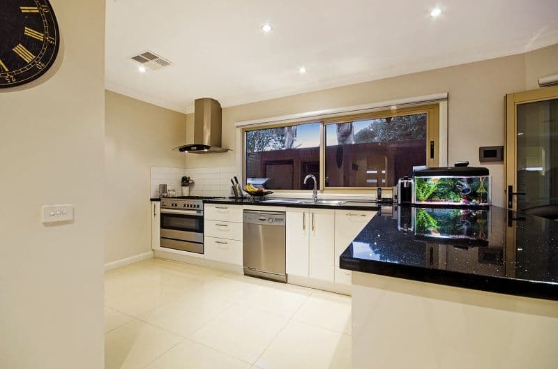 180 West Fyans Street, NEWTOWN VIC 3220, Newtown - Thumbnail 5