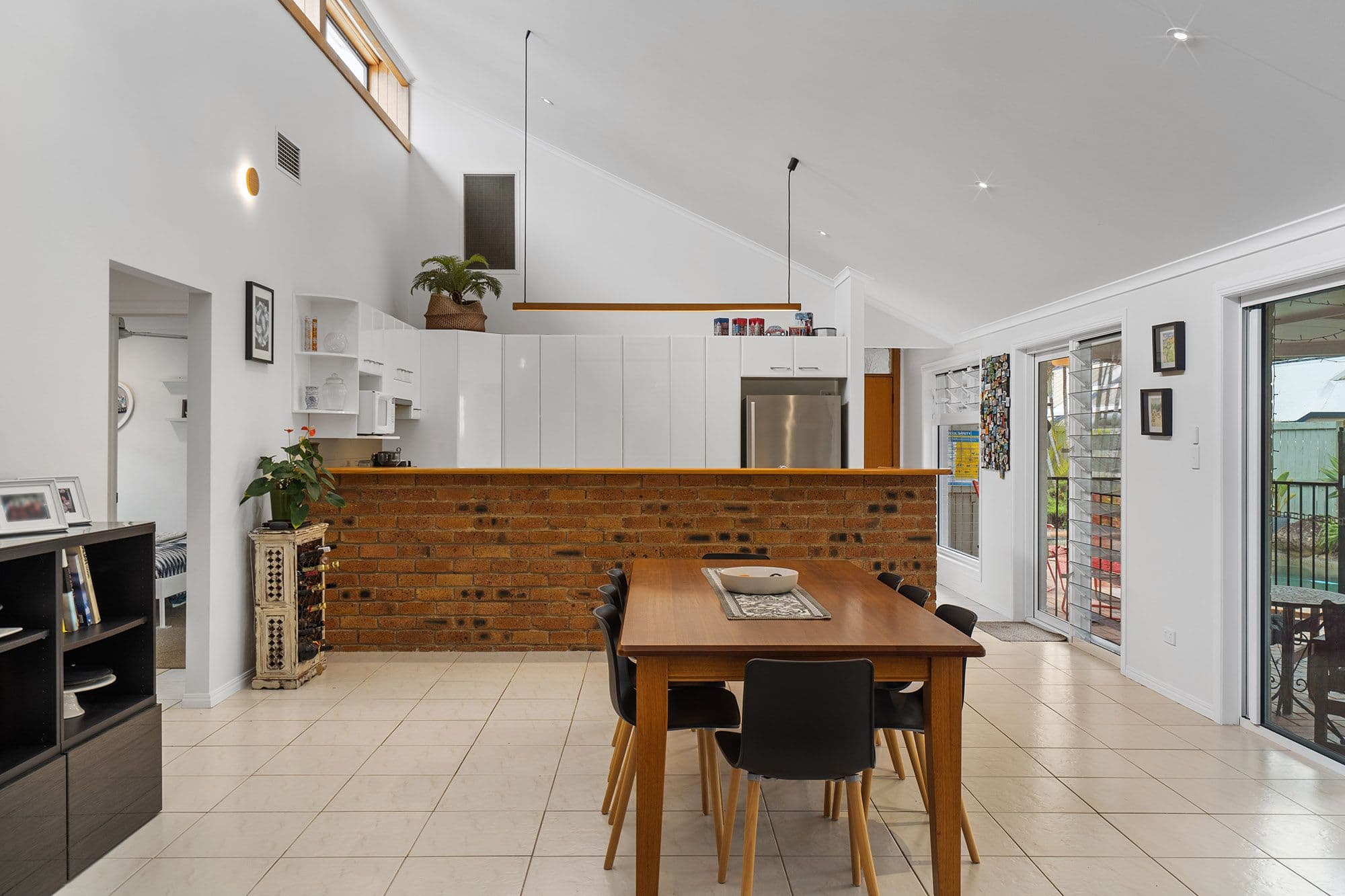 66 Wishart Road, Upper Mount Gravatt QLD 4122, Upper Mount Gravatt - Thumbnail 3