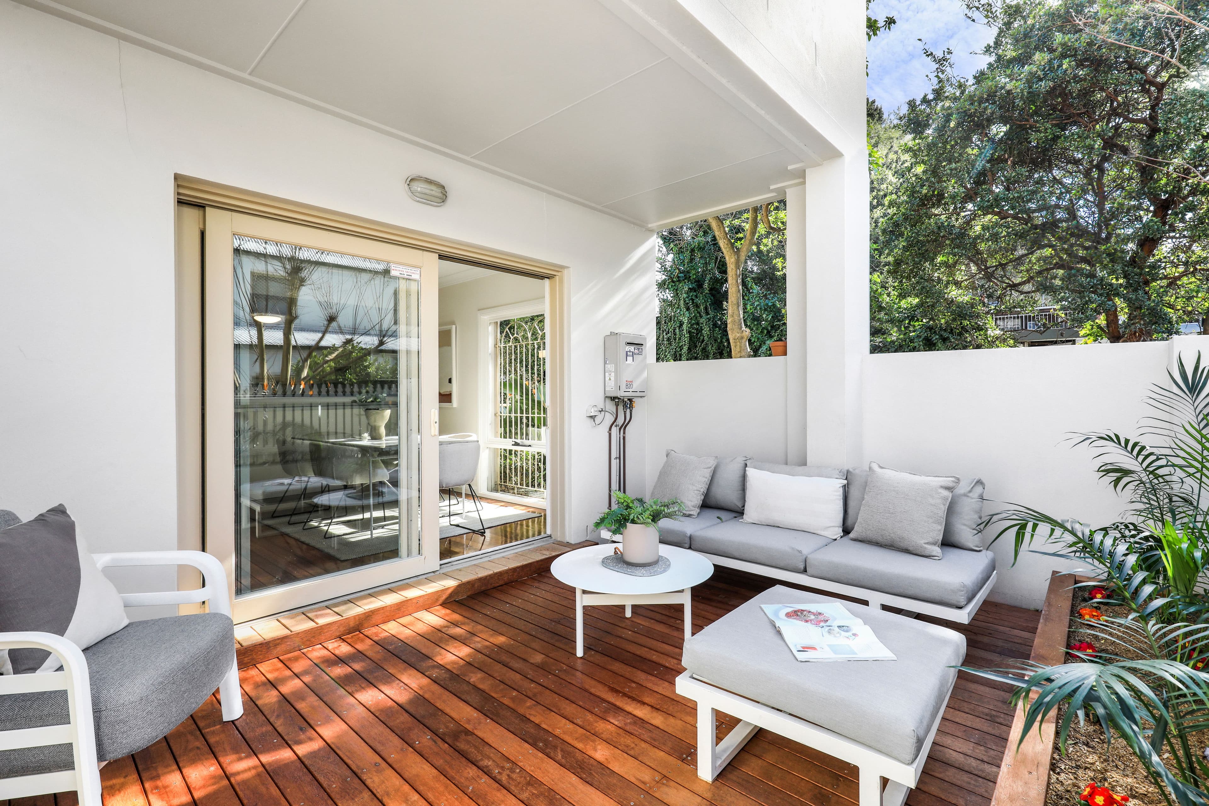 90 Seabrook Blvd, Seabrook - Thumbnail 2
