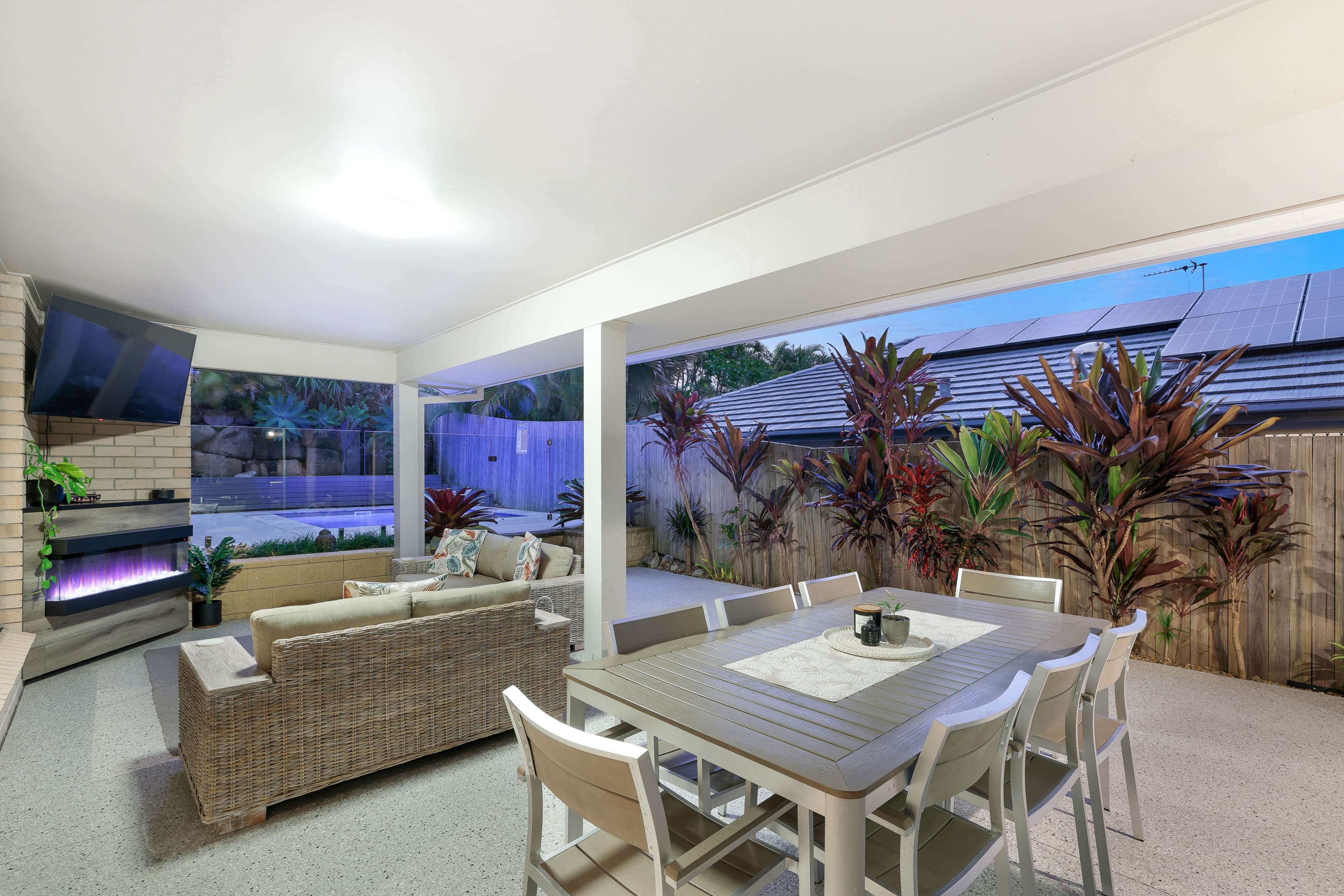 5 Sandow Street, Pacific Pines QLD 4211, Pacific Pines - Image 1
