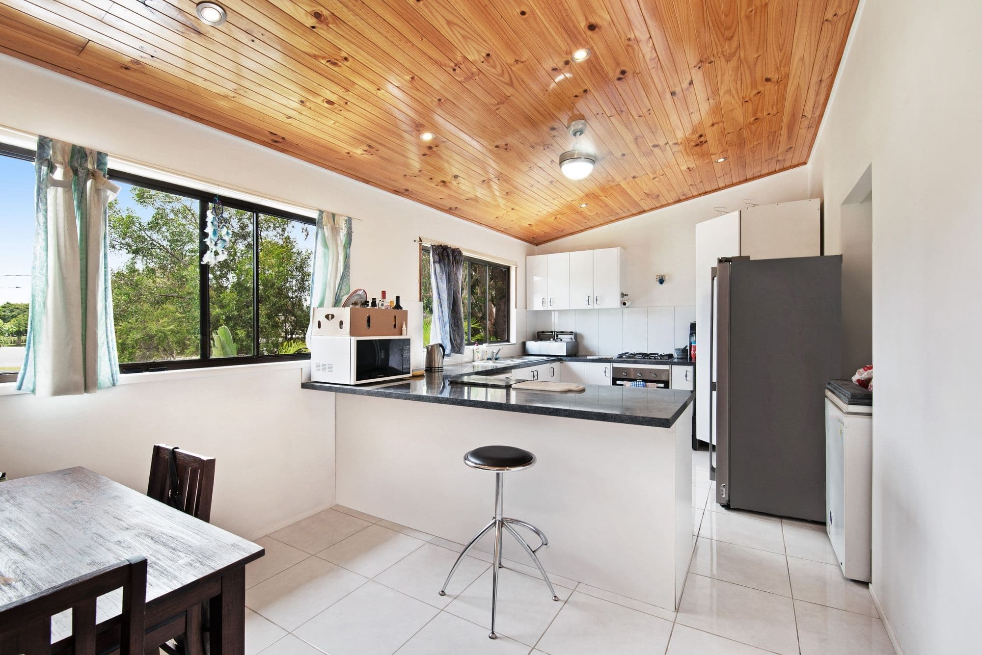 20 Elizabeth Street, Deception Bay QLD 4508, Deception Bay - Thumbnail 2