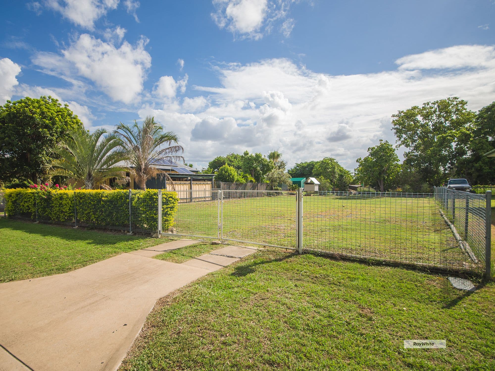 233 Eldon Street, Berserker QLD 4701, Berserker - Thumbnail 3