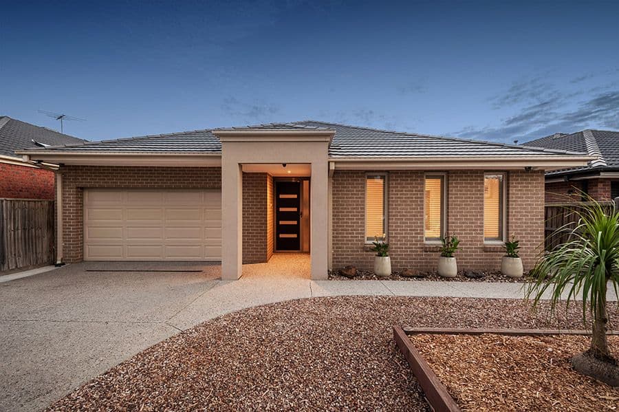 197 Central Park Avenue, Craigieburn VIC 3064, Craigieburn - Image 1
