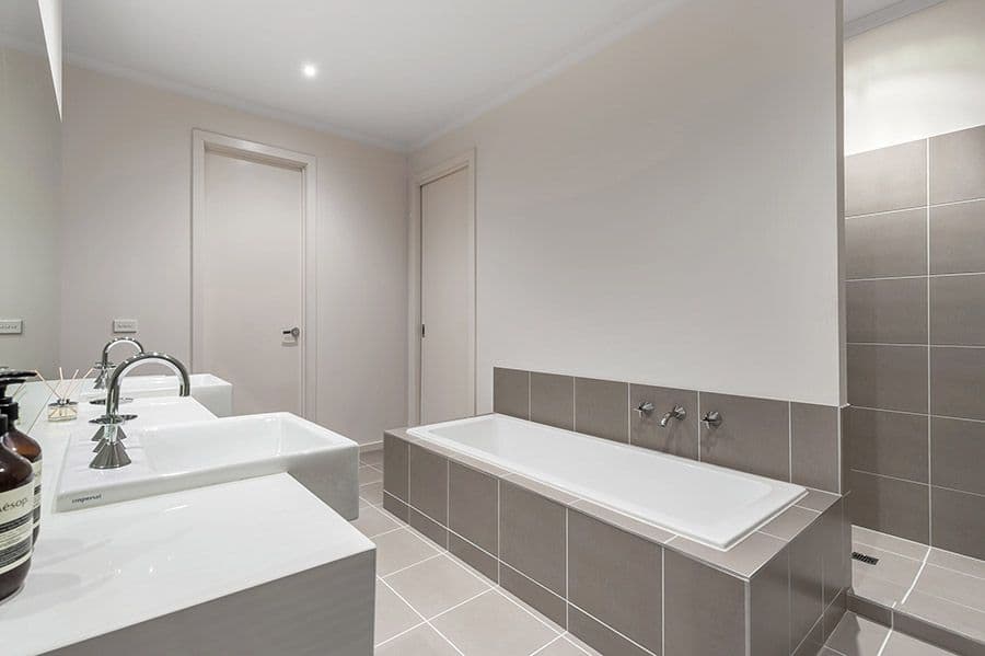197 Central Park Avenue, Craigieburn VIC 3064, Craigieburn - Thumbnail 8