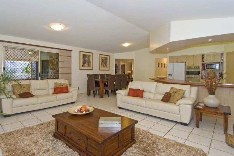 8 Marcel Place, WELLINGTON POINT QLD 4160, Wellington Point - Thumbnail 4