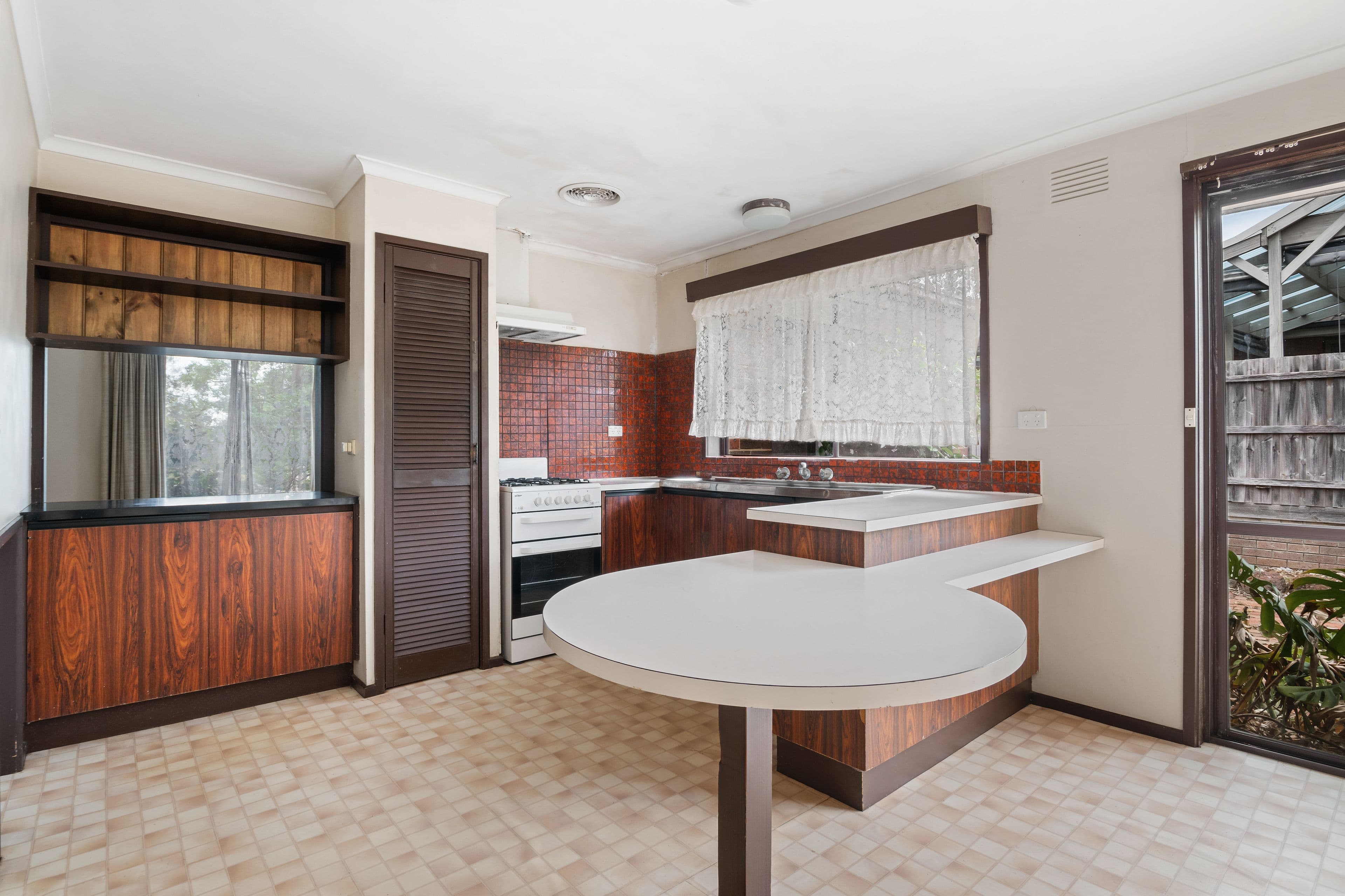 34 Carole Avenue, Chirnside Park VIC 3116, Chirnside Park - Thumbnail 3