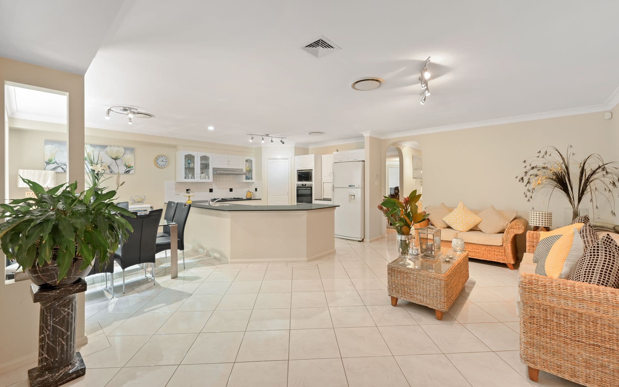 320 Bensley Road, Ingleburn NSW 2565, Ingleburn - Thumbnail 4