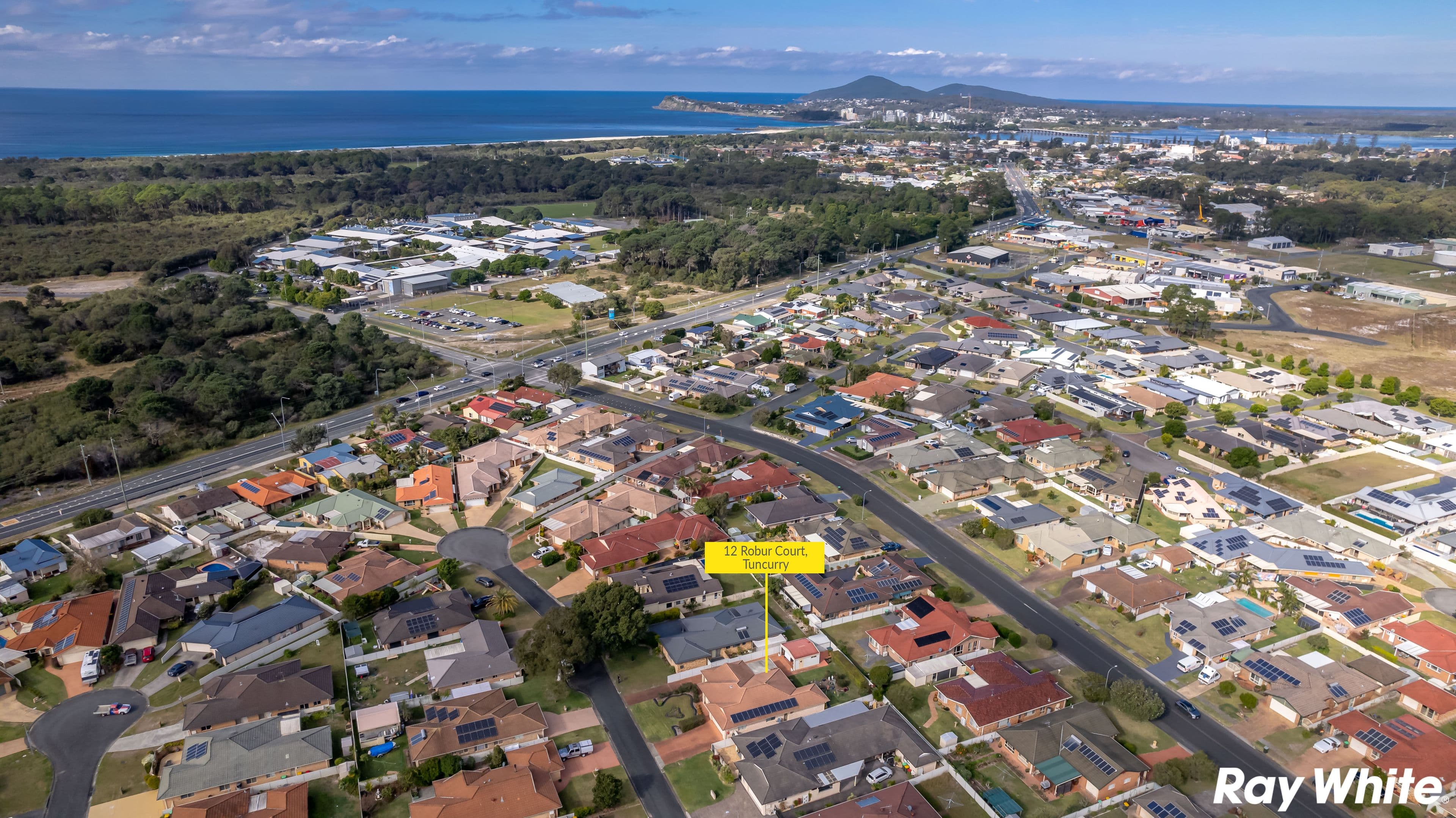 12 Robur Court, Tuncurry NSW 2428, Tuncurry - Thumbnail 2