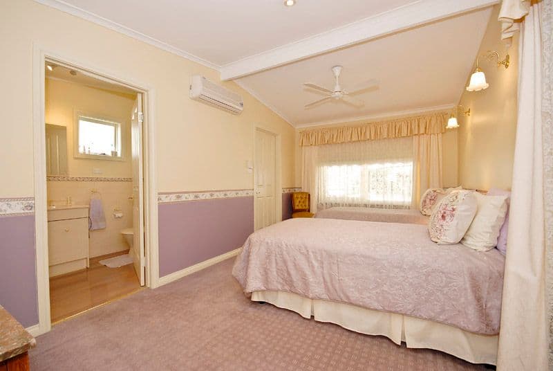 41  Rollings Road, UPPER FERNTREE GULLY VIC 3156, Upper Ferntree Gully - Thumbnail 5