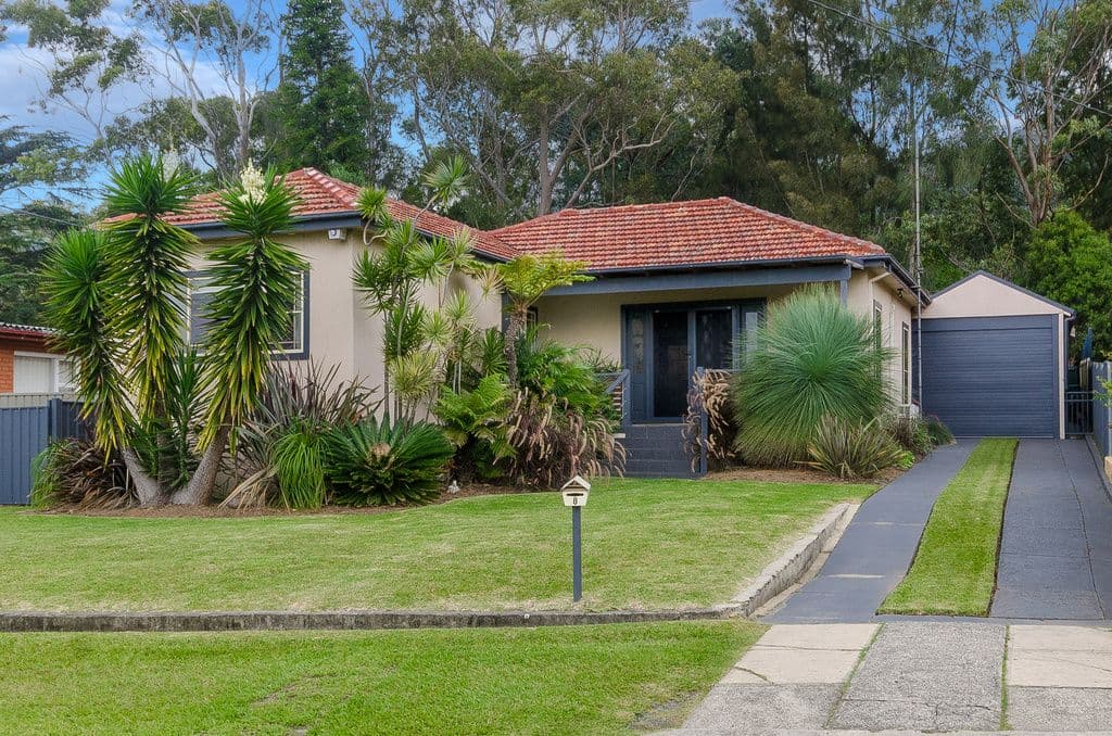 8 Chalmers Street, BALGOWNIE NSW 2519, Balgownie - Image 1
