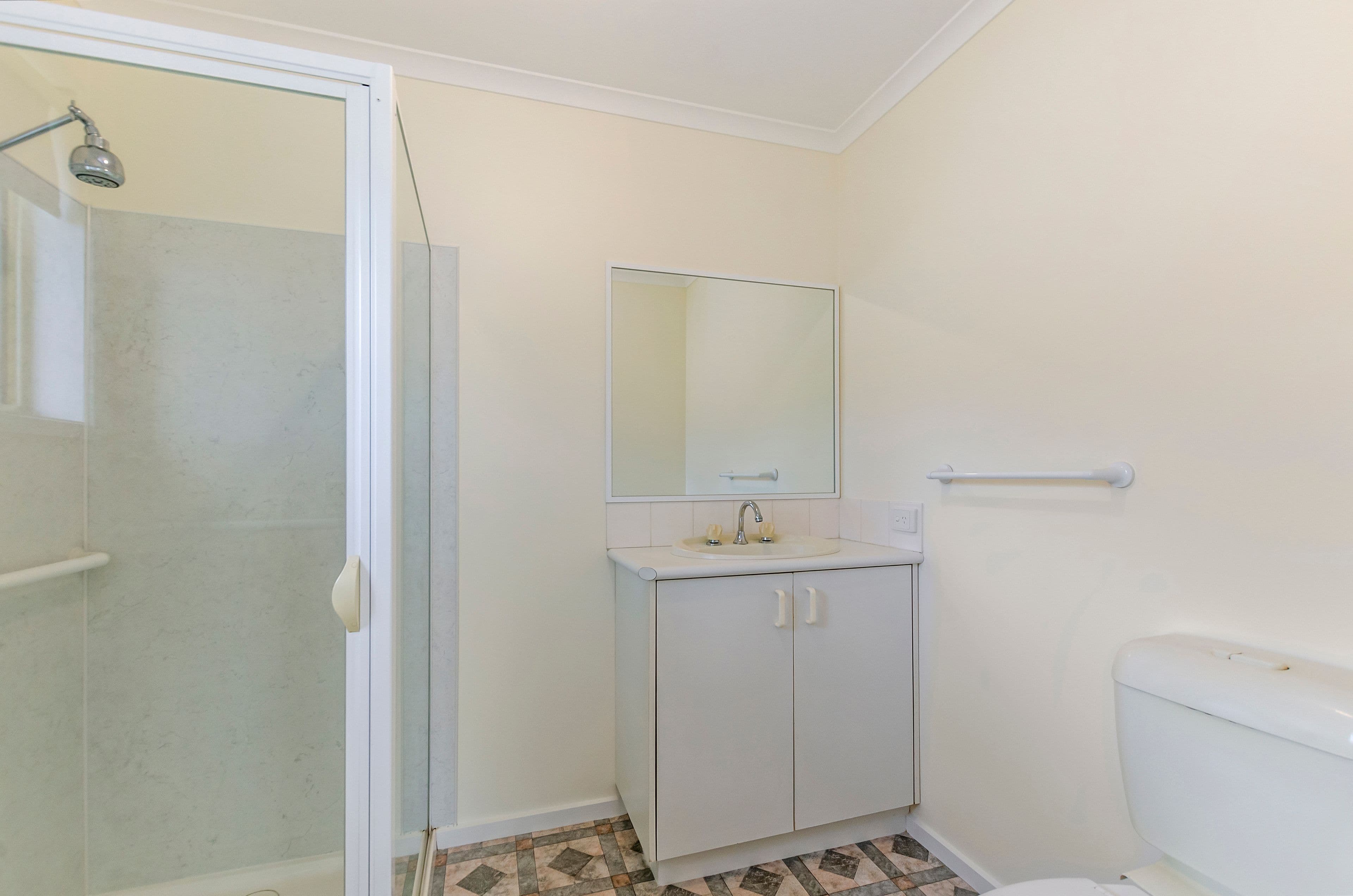 24 Caroville Drive, Warrnambool VIC 3280, Warrnambool - Thumbnail 7
