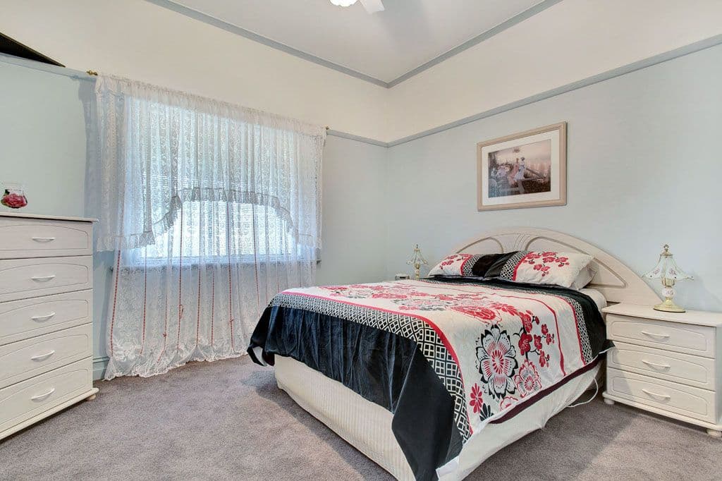 27 Barry Road, Oaklands Park SA 5046, Oaklands Park - Thumbnail 5