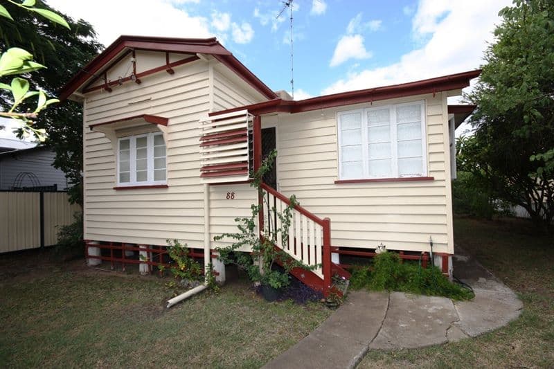 88 Kariboe Street, BILOELA QLD 4715, Biloela - Image 1