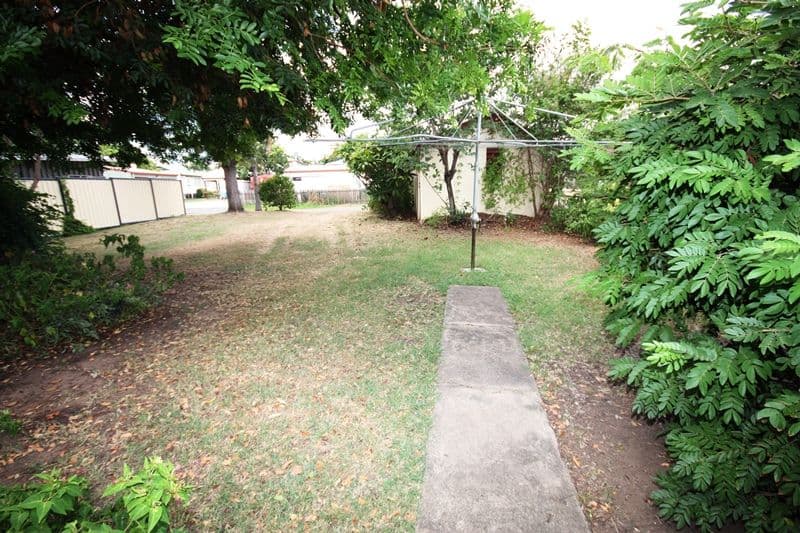 88 Kariboe Street, BILOELA QLD 4715, Biloela - Thumbnail 4