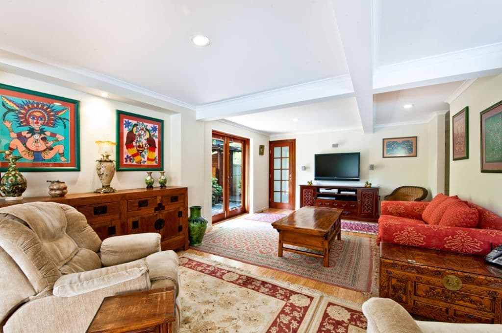 72 Broadwater Street, RUNAWAY BAY QLD 4216, Runaway Bay - Thumbnail 3