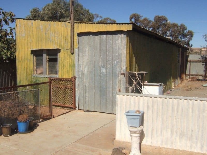 535 Chettle Street, BROKEN HILL NSW 2880, Broken Hill - Thumbnail 3